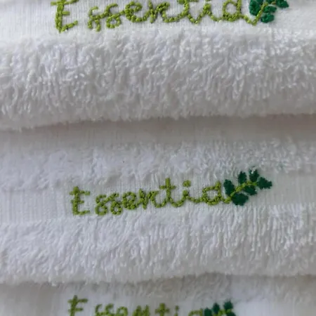 Διαμέρισμα E S S E N T I A L Πομπηία